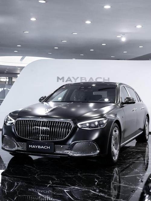 重庆258岚图汽车的售后服务让用户无忧出行，迈巴赫未来的豪华车趋势